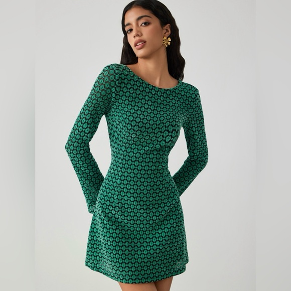 CIDER Round Neck Retro Geometric Tie Back Mini Dress - Picture 3 of 9